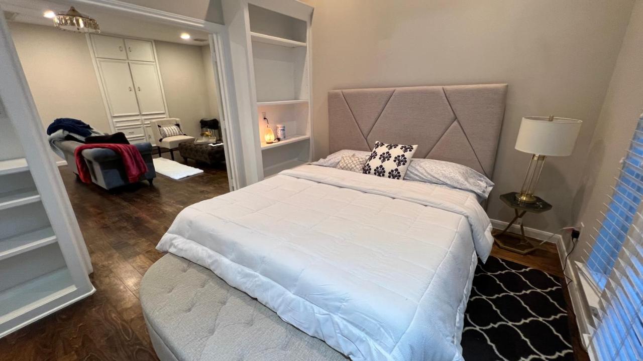 Insperit Home At Galleria With Heated Pool Spa Хюстън Екстериор снимка