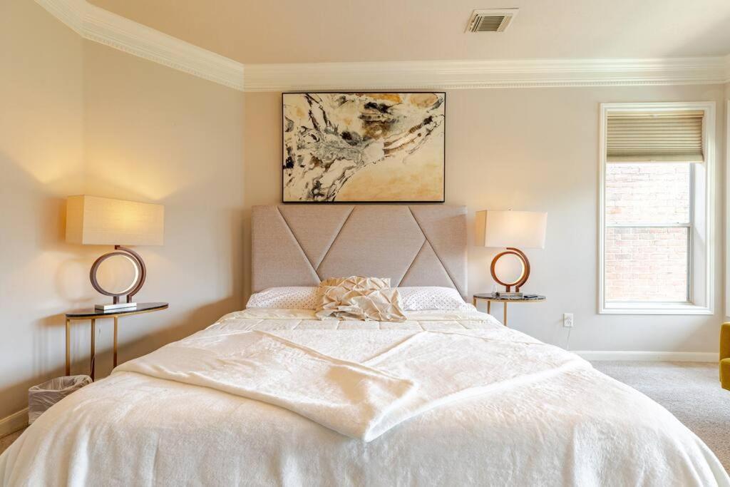 Insperit Home At Galleria With Heated Pool Spa Хюстън Екстериор снимка
